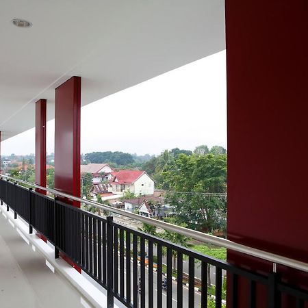 Amaris Hotel Muara Bungo - Jambi Exterior photo
