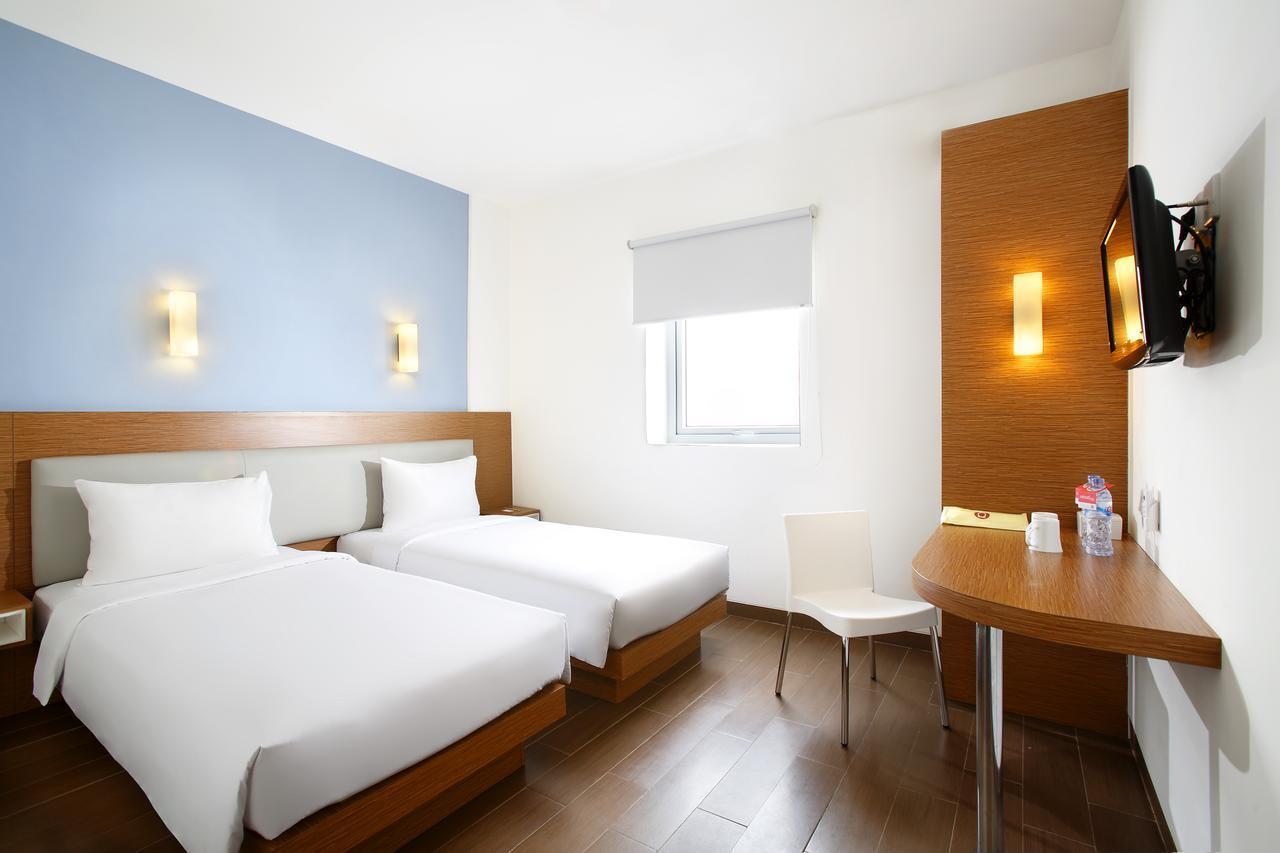 Amaris Hotel Muara Bungo - Jambi Exterior photo