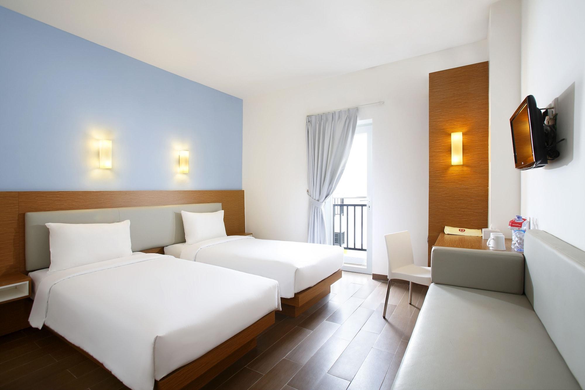 Amaris Hotel Muara Bungo - Jambi Exterior photo